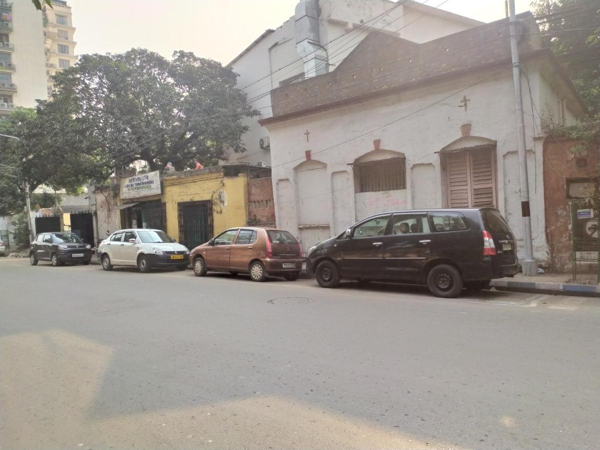 THE AVENUE HOTEL @Ballygunge Kolkata Bagian luar foto