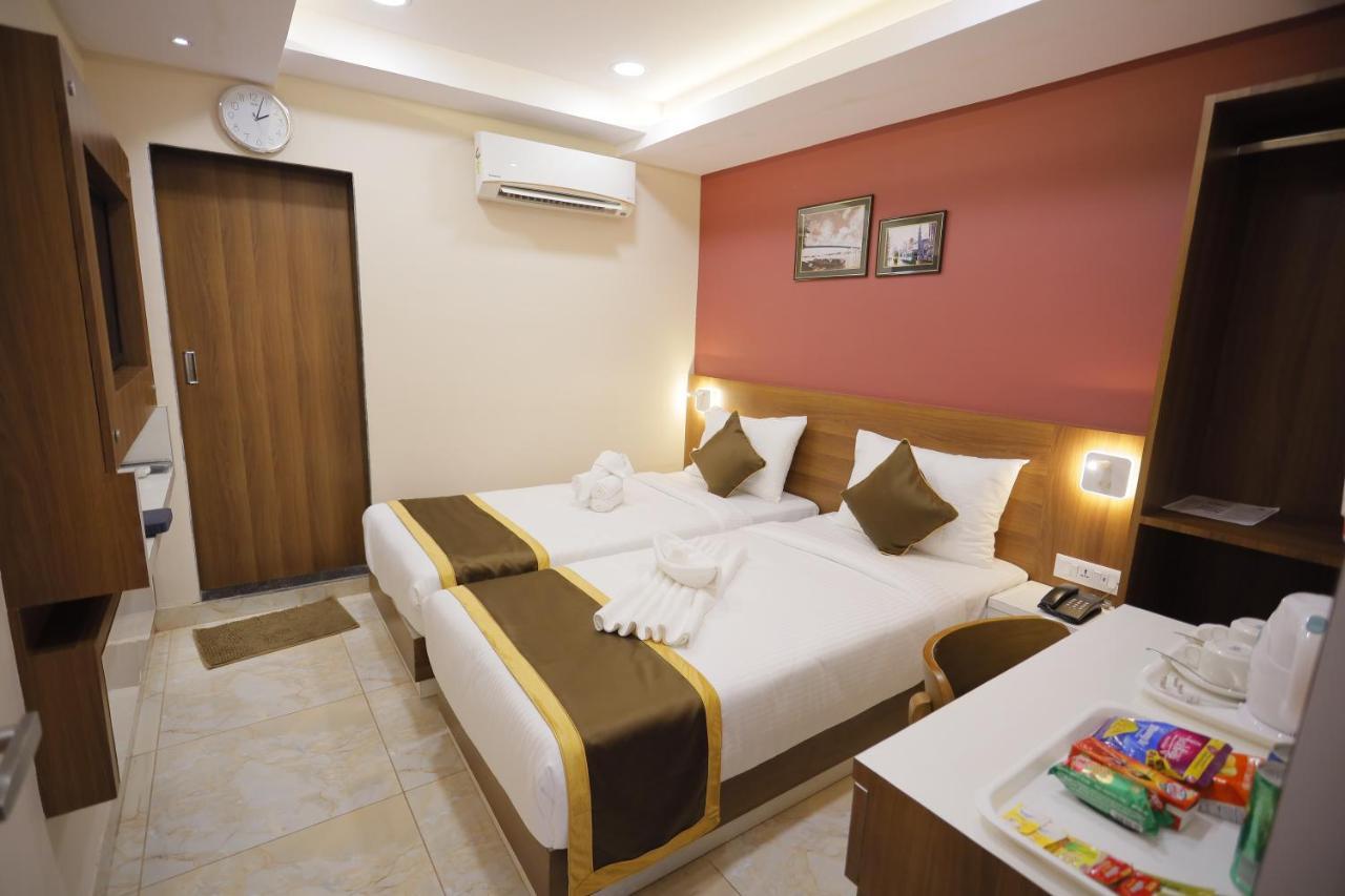 THE AVENUE HOTEL @Ballygunge Kolkata Bagian luar foto